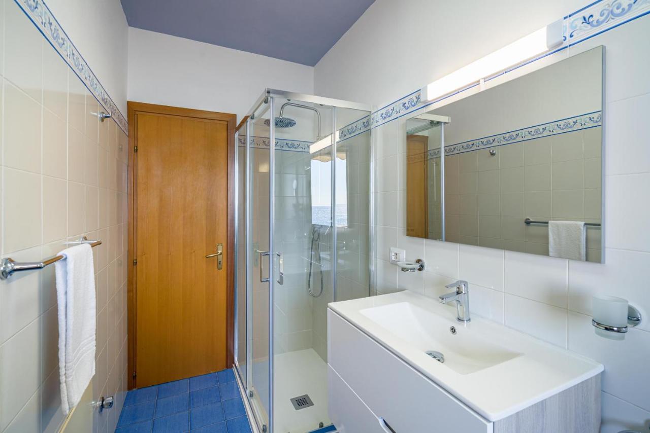 Appartamento Loft Balcone Sul Mare Letojanni Esterno foto