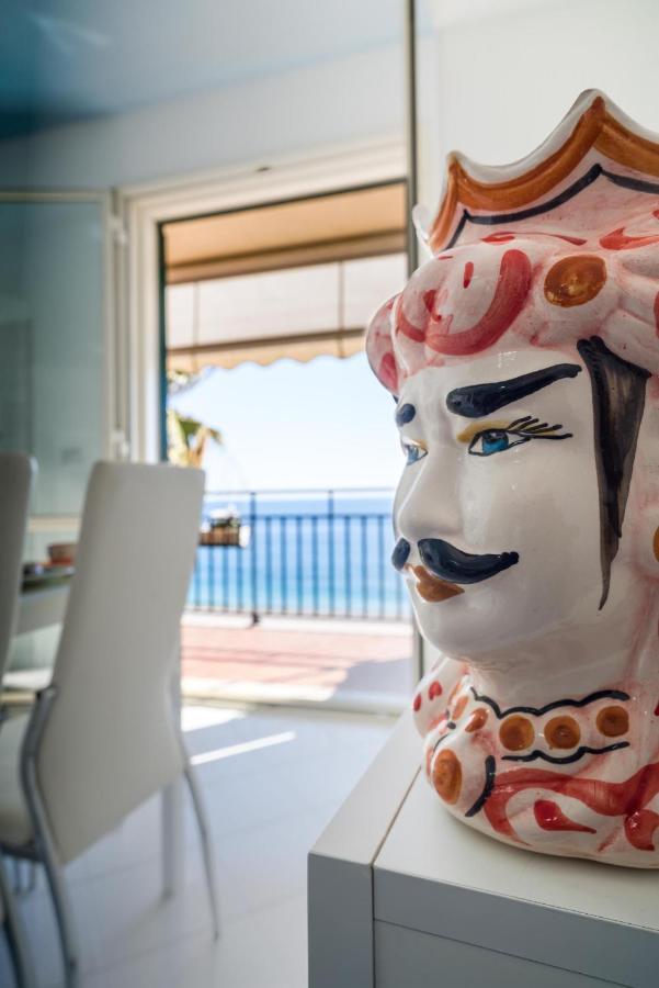 Appartamento Loft Balcone Sul Mare Letojanni Esterno foto